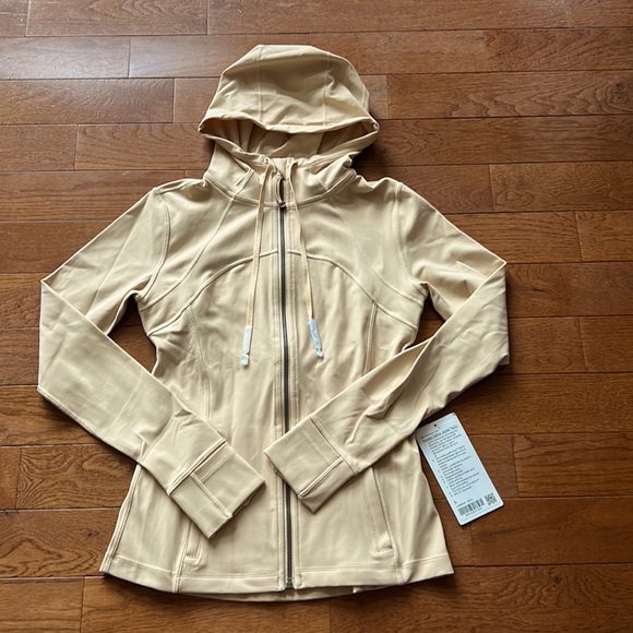 ❤️LULULEMON HOODED DEFINE JACKET *NULU-PROSECCO-10❤️ - Picture 2 of 15